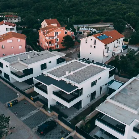 Danijela Hébergement de vacances *