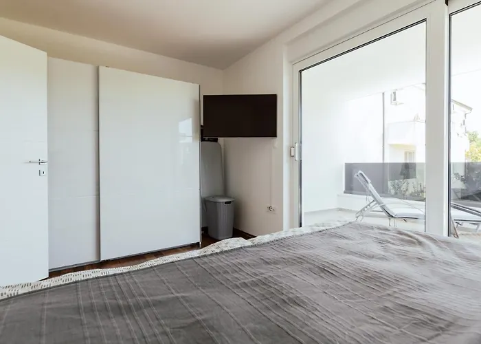 Case de vacanță Danijela Malinska